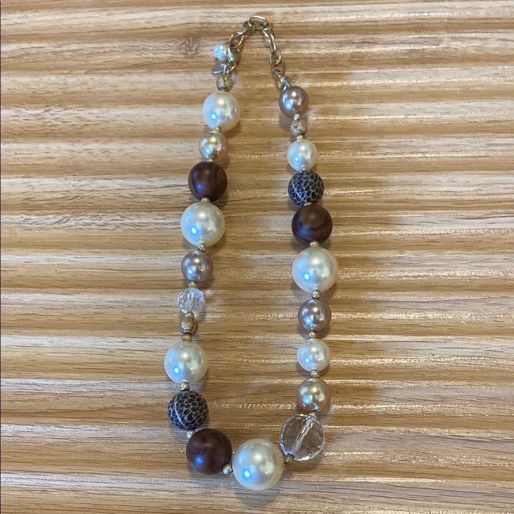 💙 2/$5 Beaded Necklace